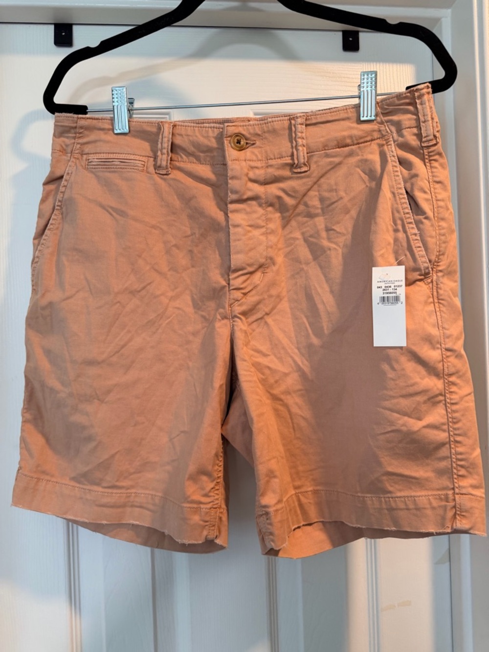 American Eagle Outfitters Men's Flat Front Chino Shorts in Peach